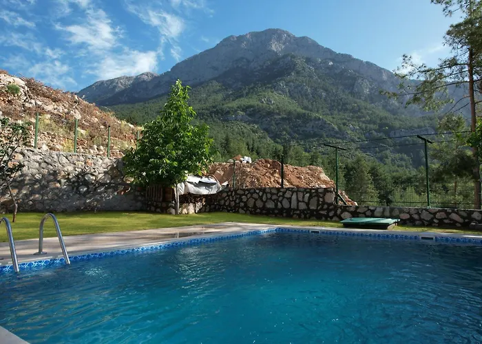 Villa Lycian - Mountain And Sea View With Heated Pool